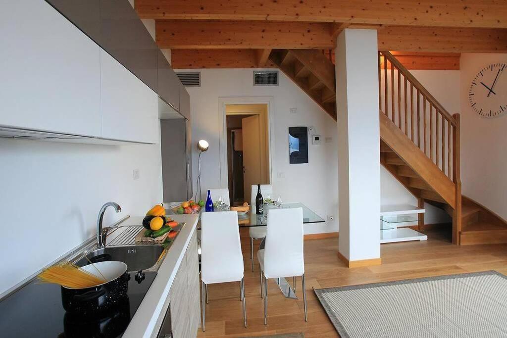 Lavanda House - Breathtaking View - Bellano Esterno foto